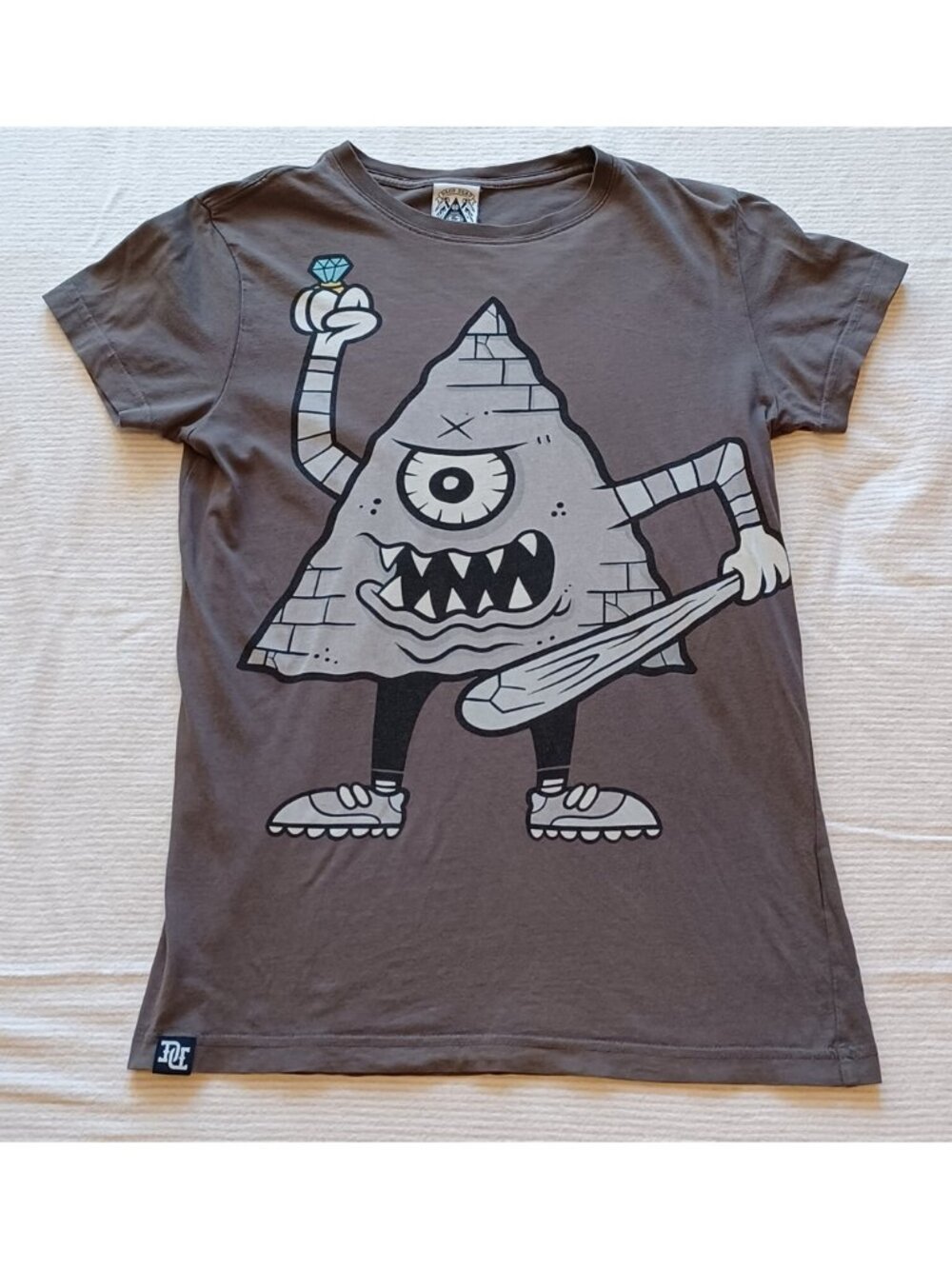 2012 Drop Dead Pyramid Monster Grey T-Shirt Adult Size X-Small Oli Sykes